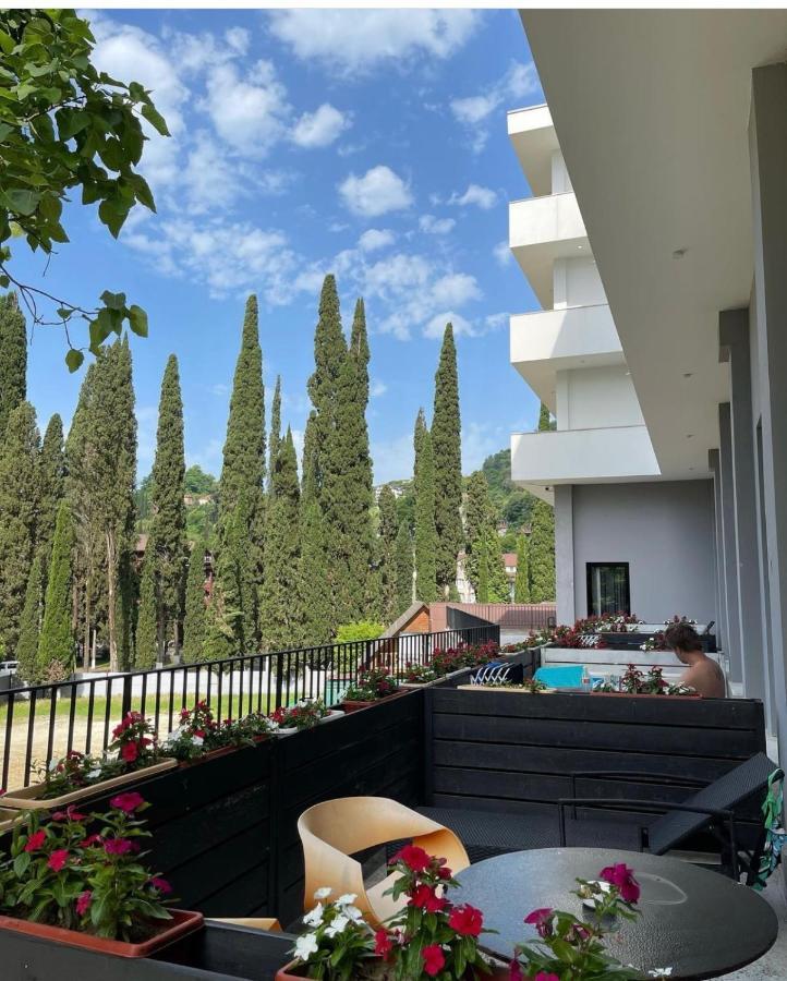Abaash Hotel Afon New Athos Exteriör bild
